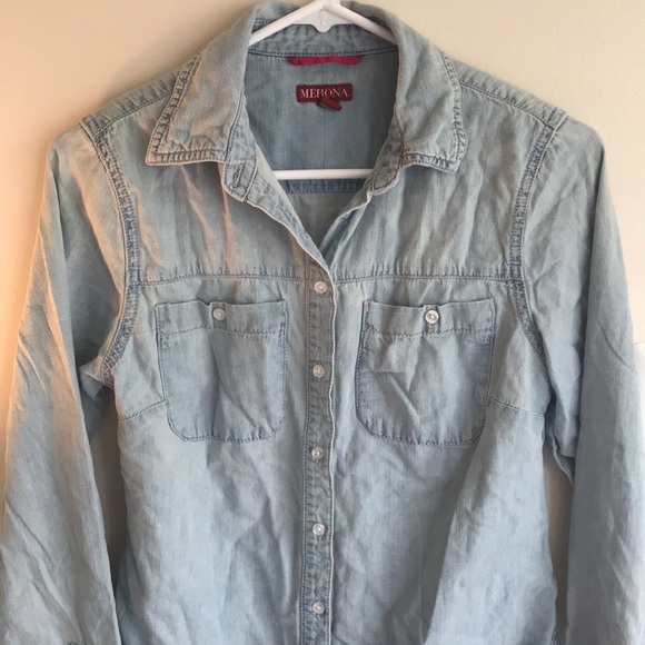 *FEATURED ITEM* 🍂 Chambray Button Up Shirt - Picture 2 of 5